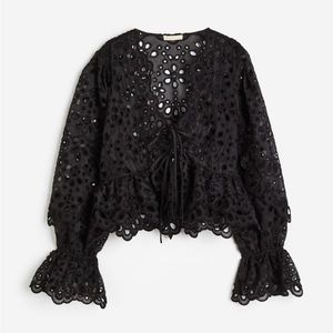 Broderie anglaise black top size S NWOT